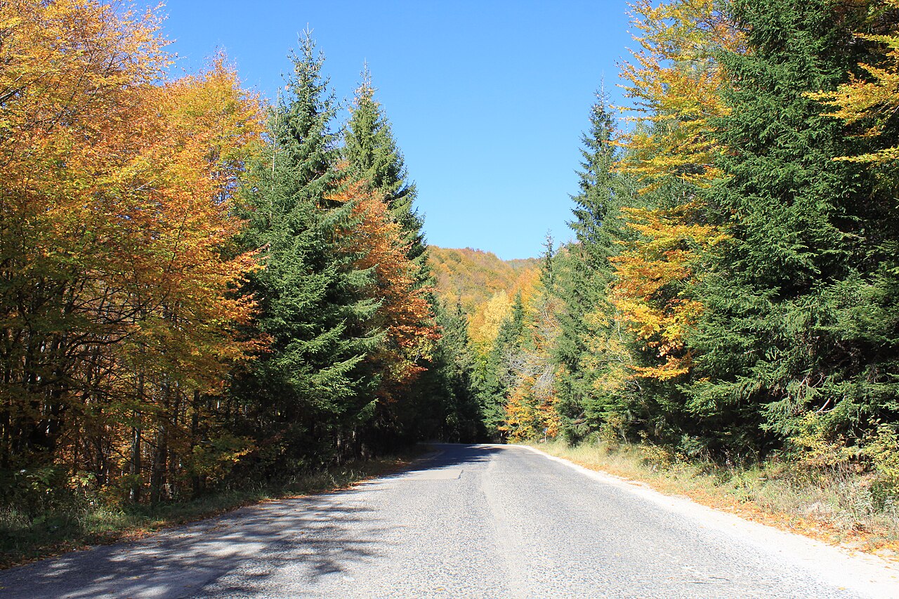 Best Time of Year for a Balkan Road Trip